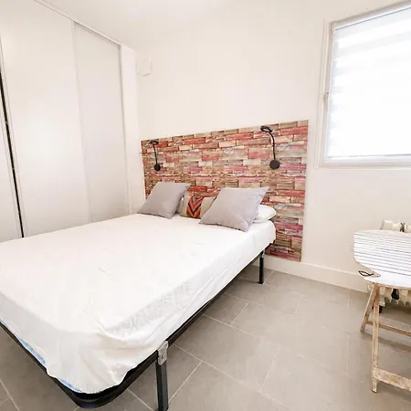 T2 Climatise Avec Jardin - 5 Personnes Apartament